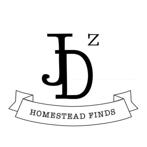 Meet your Posher, Jeannette - Picture 2 of 2